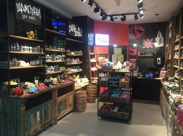 Освещение сети магазинов LUSH