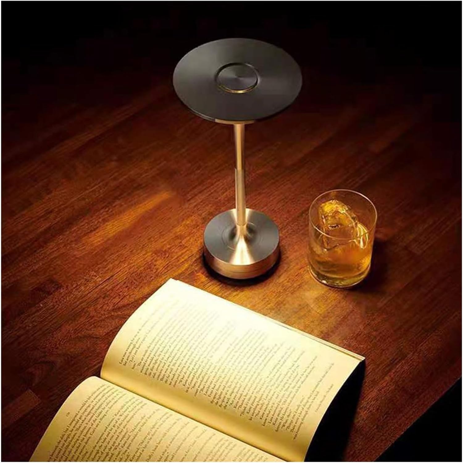 Настольная лампа CLARA by Romatti
