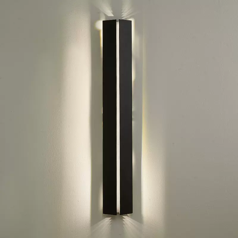 Настенный светильник (Бра) GUHIT by Romatti